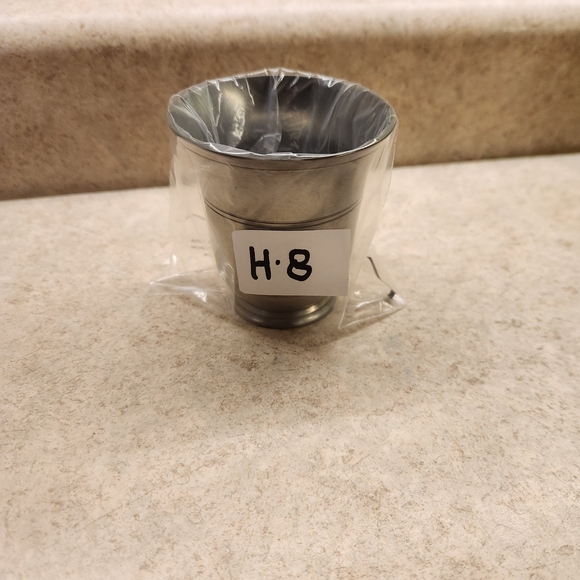 Vintage French fine pewter beaker Or Tumbler - Picture 9 of 9